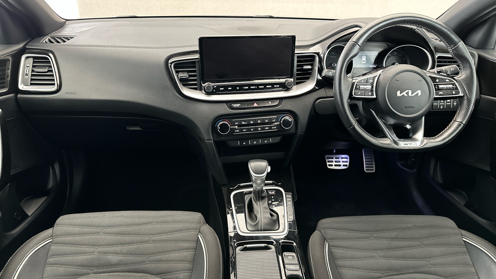 Kia Proceed 1.5T Gdi Isg Gt-line S Dct White #15