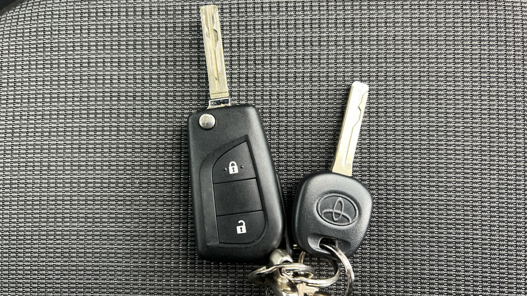 Toyota Aygo X Vvt-i X-trend X-shift Black #12