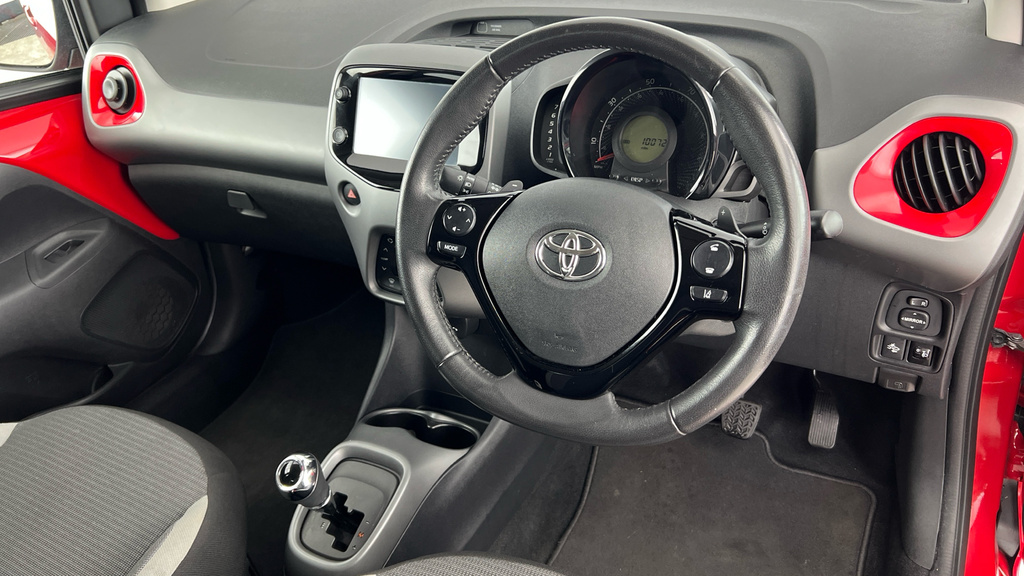 Toyota Aygo X Vvt-i X-trend X-shift Black #9