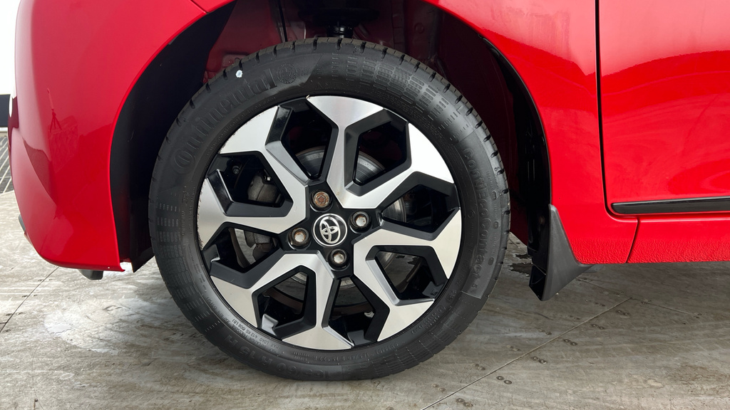 Toyota Aygo X Vvt-i X-trend X-shift Black #24