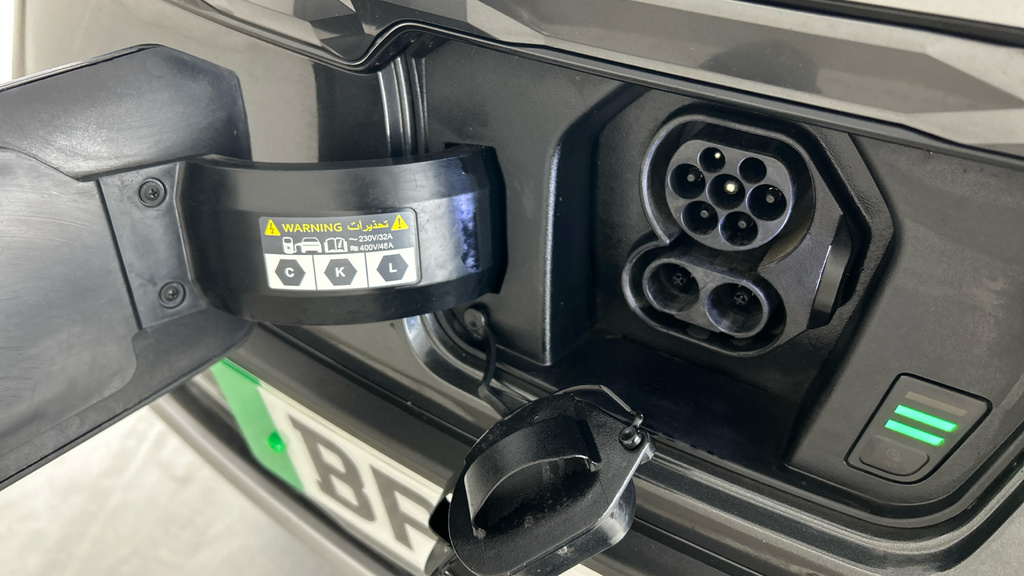 Kia e-Niro 64.8Kwh 3 Suv White #27