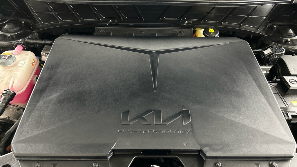 Kia e-Niro 64.8Kwh 3 Suv White #22