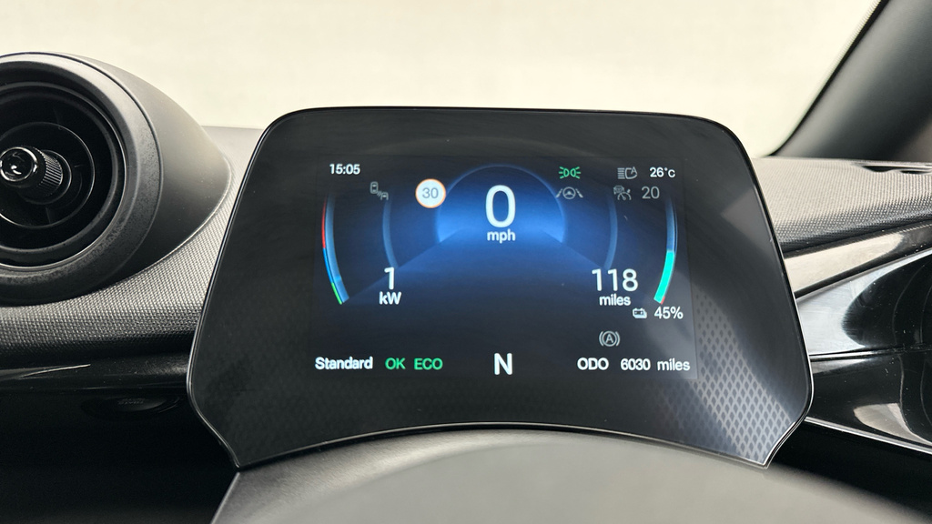 Byd Dolphin 115Kw Comfort 43Kwh 2025 White #21