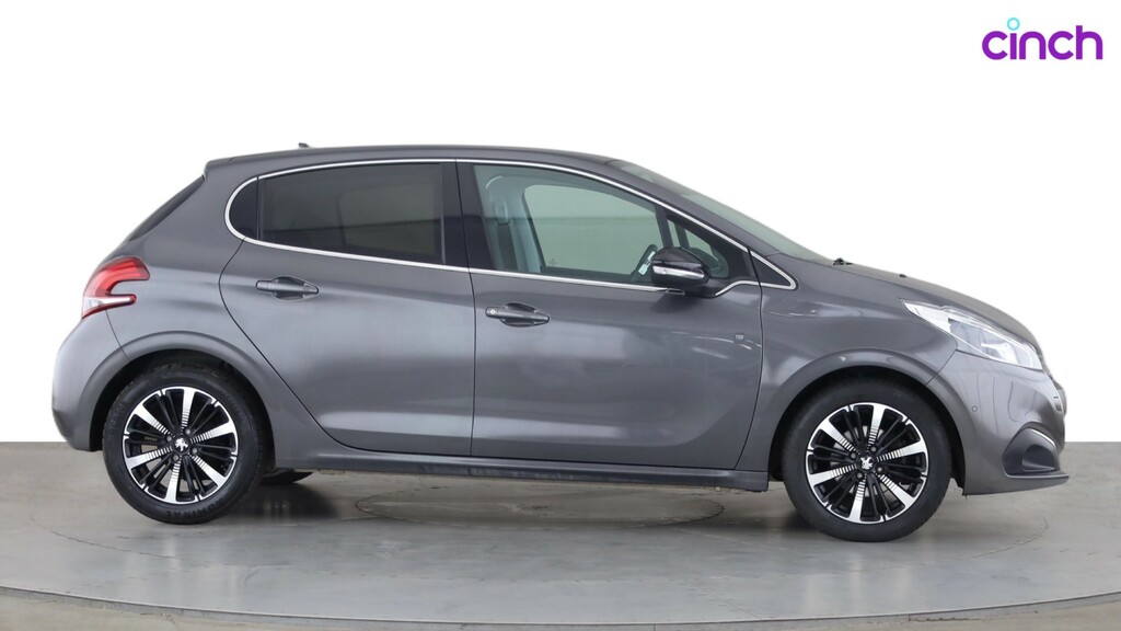 Peugeot 208 Hatchback Black #2