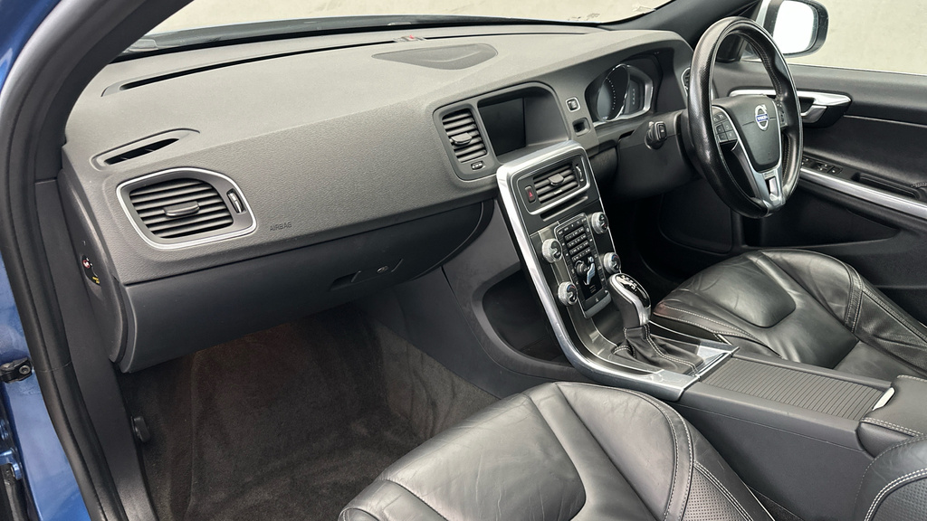 Volvo V60 2L R-design Lux Nav Blue #12