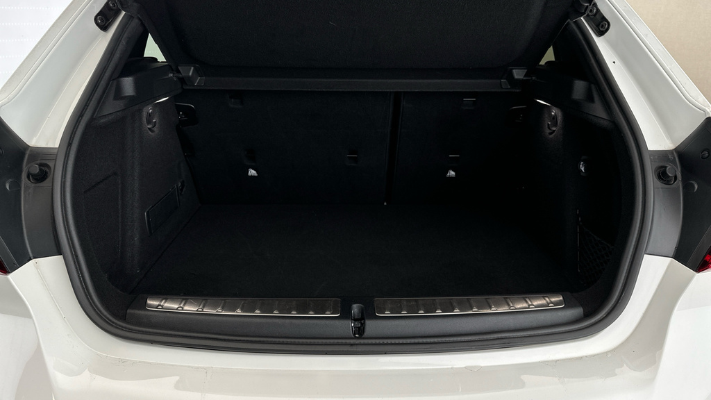 BMW 1 Series 118D M Sport Step White #21