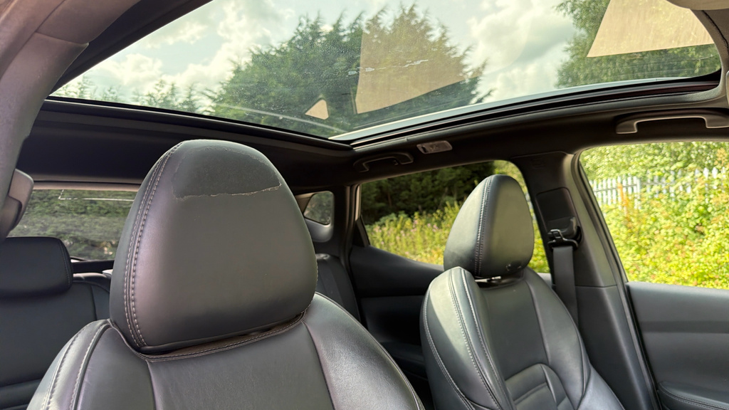 Nissan Qashqai Hatchback Silver #40