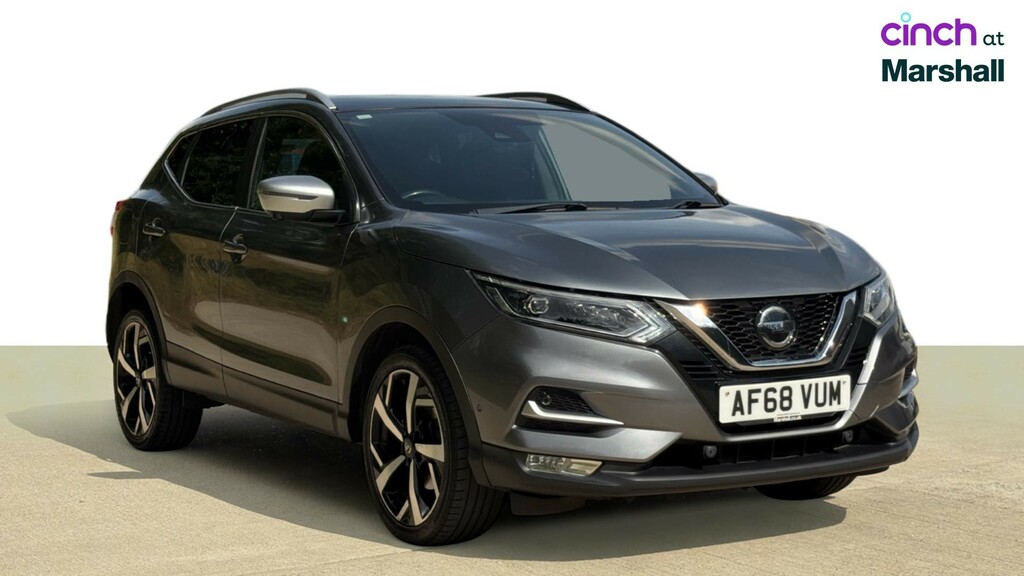 Nissan Qashqai Hatchback Silver #1