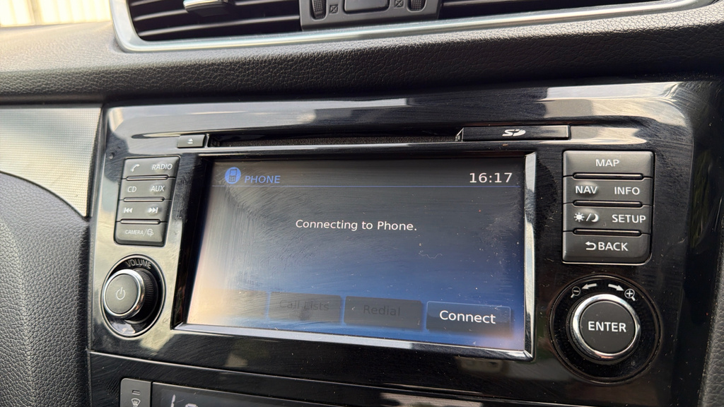 Nissan Qashqai Hatchback Silver #14
