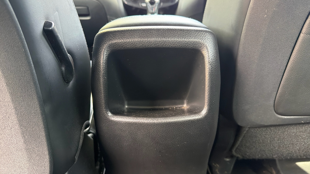 Nissan Qashqai Hatchback Silver #42