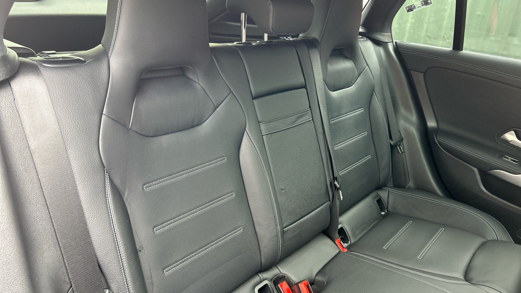Mercedes-Benz CLA Class Cla 200 Sport Executive Tip Black #25