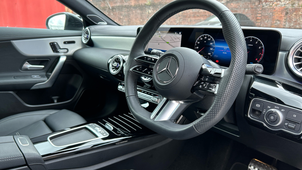 Mercedes-Benz CLA Class Cla 200 Sport Executive Tip Black #12