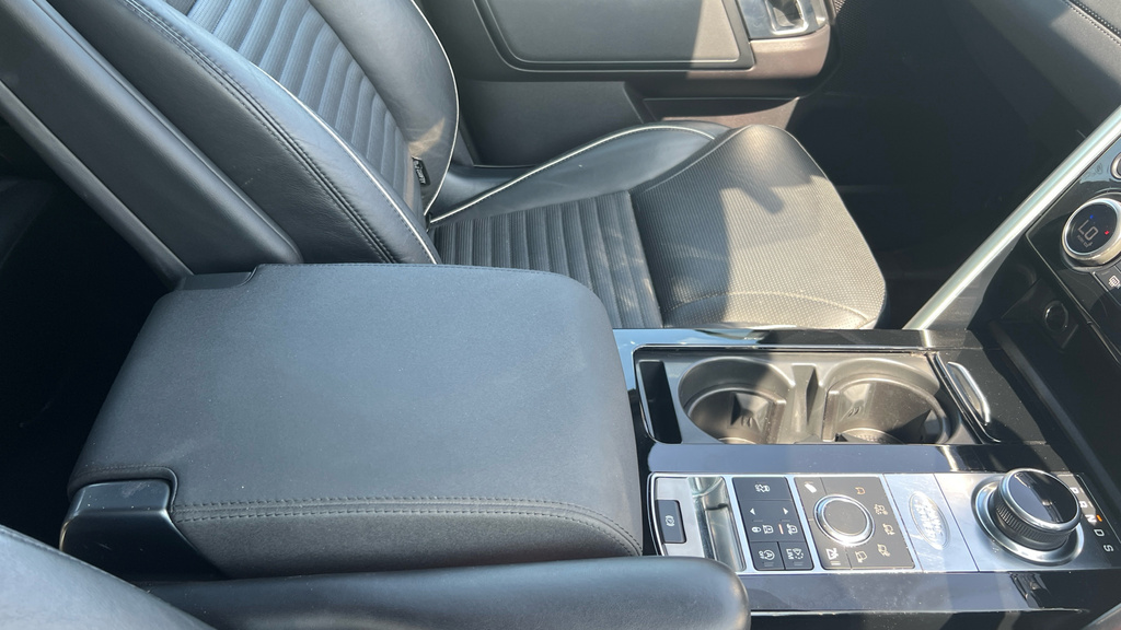 Land Rover Discovery Diesel Blue #30