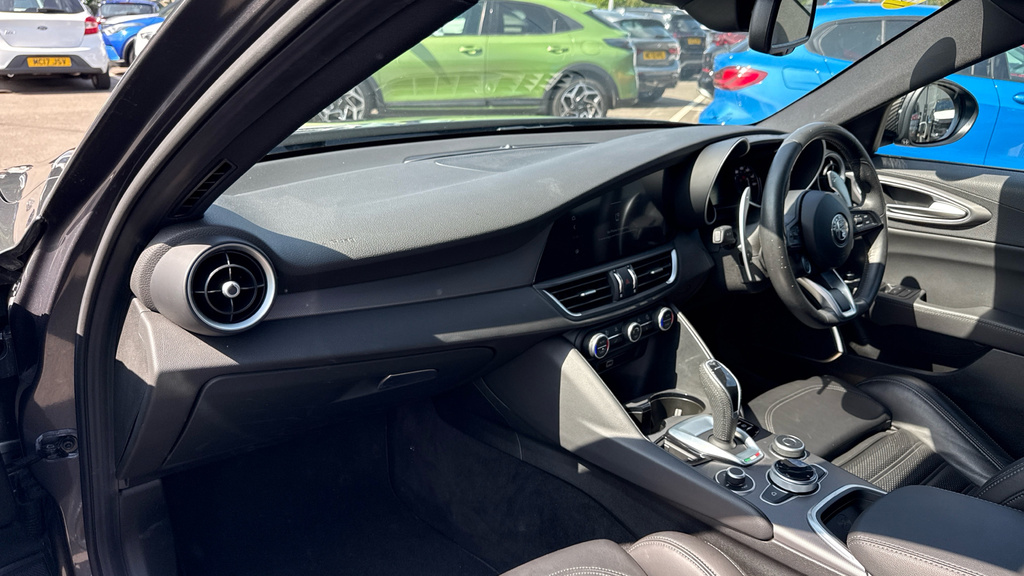 Alfa Romeo Giulia 2.0 Tb 280 Veloce Blue #16