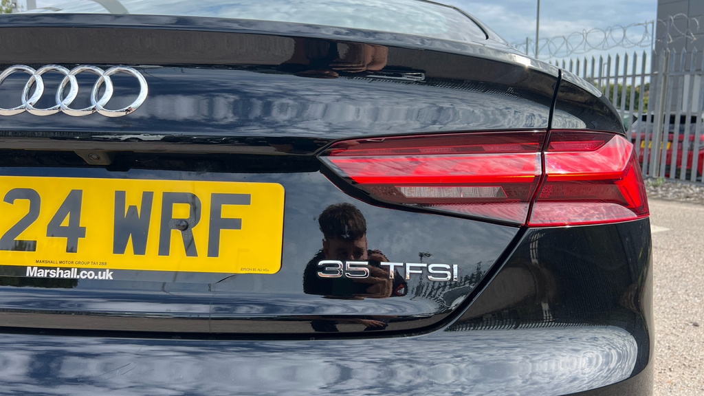 Audi A5 Black Edition 40 Tfsi 204 Ps S Tronic Black #37