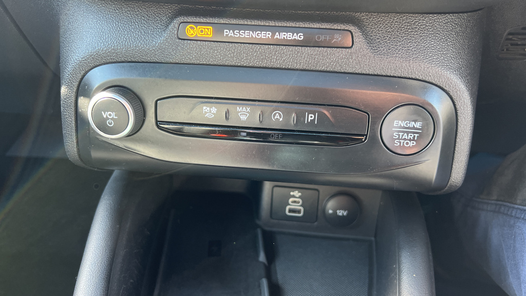 Ford Focus 1.0 Ecoboost Hybrid Mhev 155 St-line Style At White #40