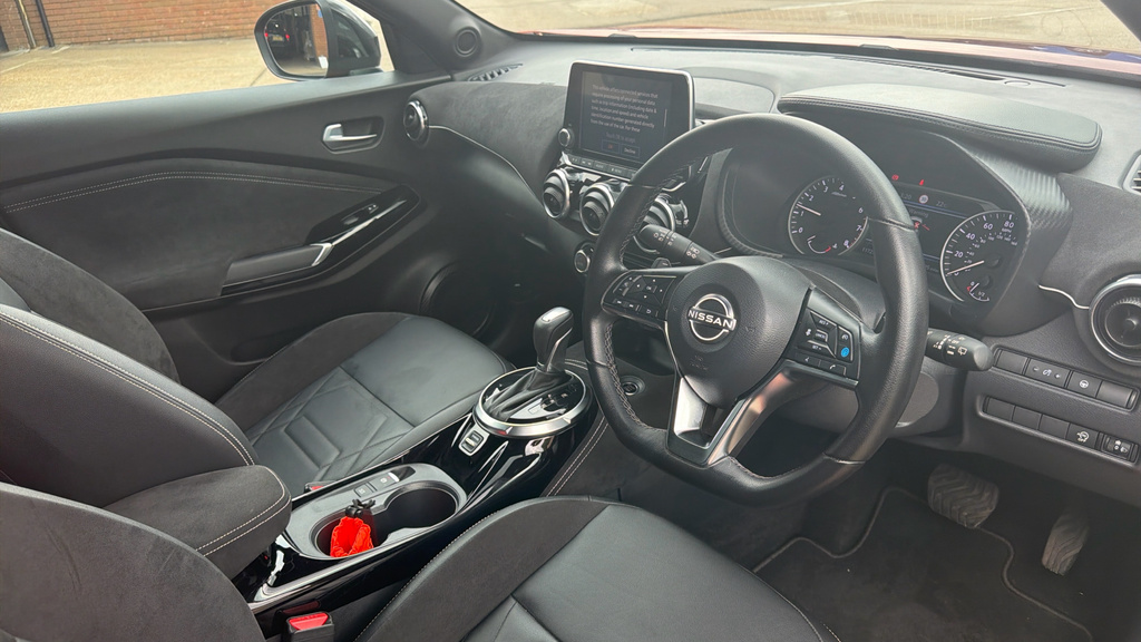 Nissan Juke 1.0 Dig-t 114 Acenta Grey #9