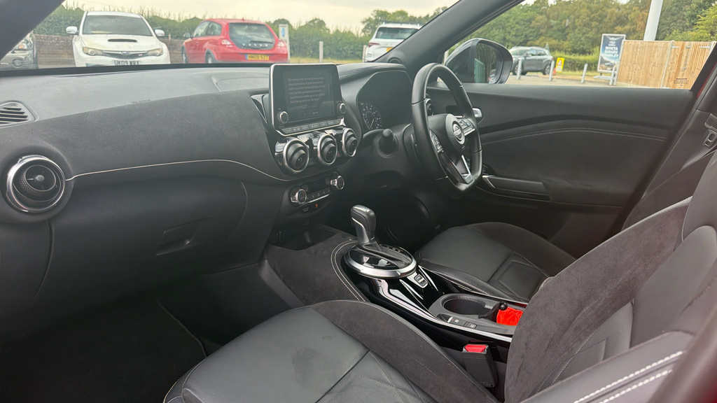 Nissan Juke 1.0 Dig-t 114 Acenta Grey #10