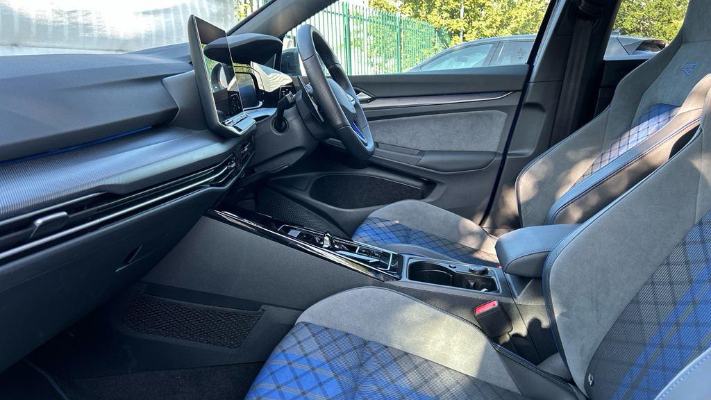 Volkswagen Golf 1.5 Tsi 150 R-line Grey #30
