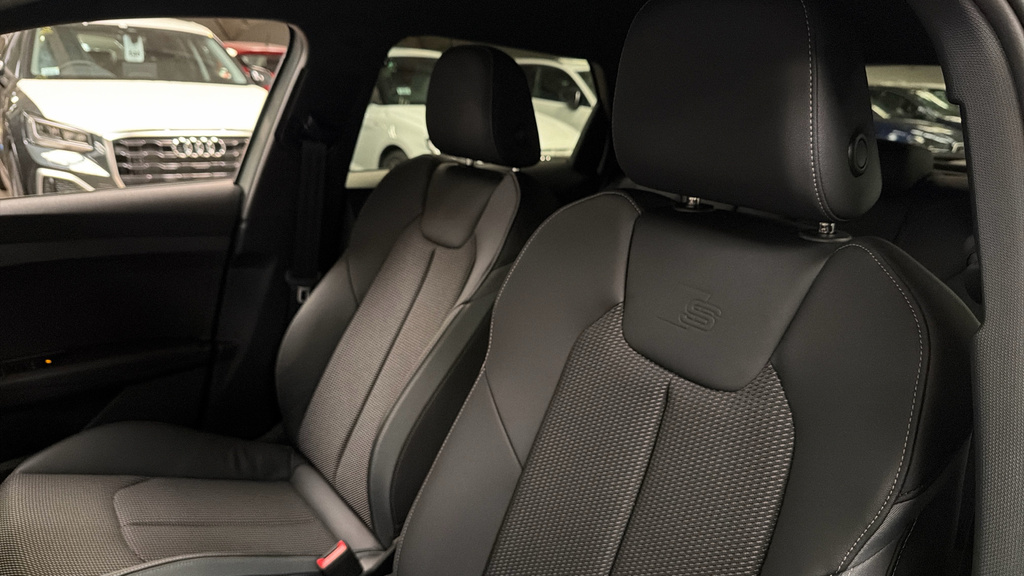 Audi A1 S Line 30 Tfsi 116 Ps S Tronic Black #24