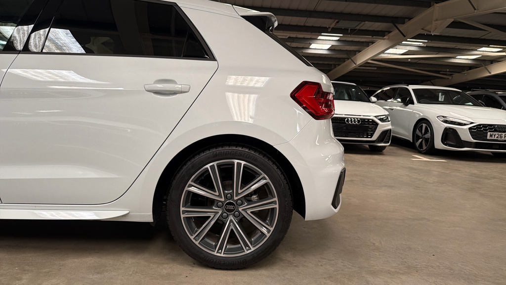 Audi A1 S Line 30 Tfsi 116 Ps S Tronic Black #19