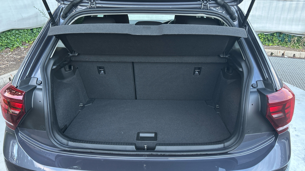 Volkswagen Polo Match Grey #15