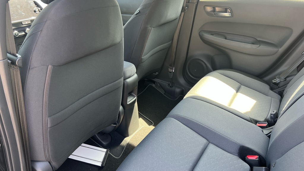 Honda Jazz 1.5 I-mmd Ex Ecvt Blue #11