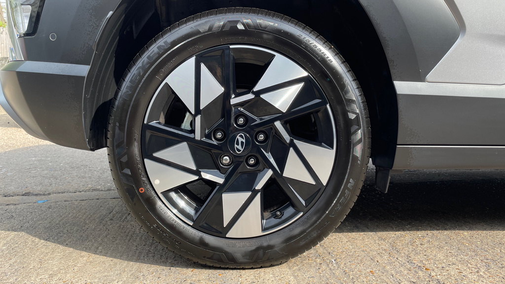 Hyundai Kona E 218Ps Advance Blue #37