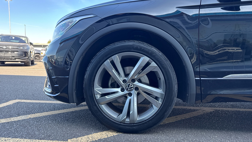 Volkswagen Tiguan Elegance Grey #17
