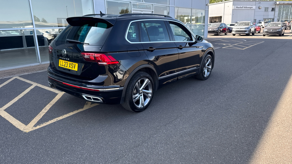 Volkswagen Tiguan Elegance Grey #30