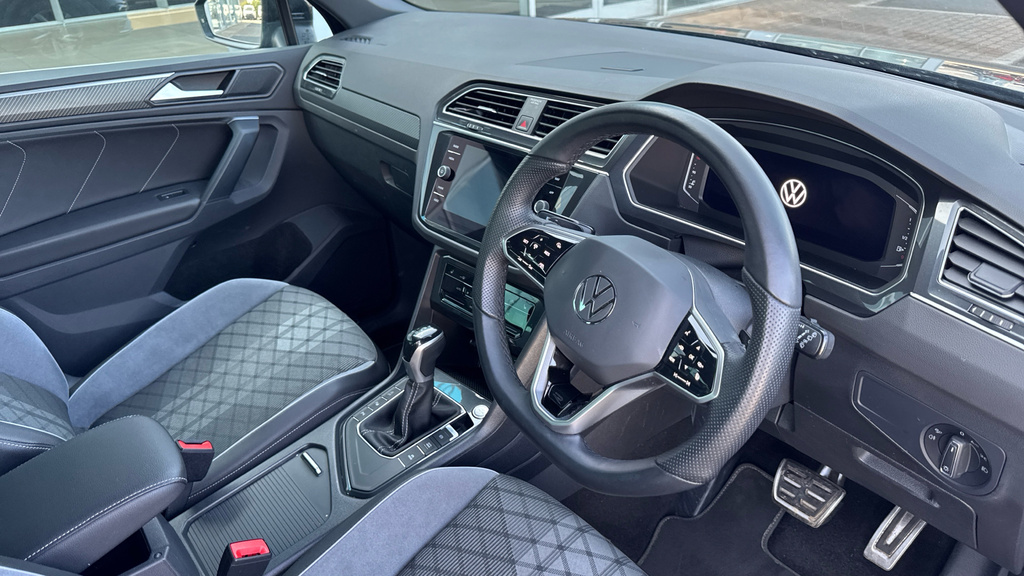 Volkswagen Tiguan Elegance Grey #9
