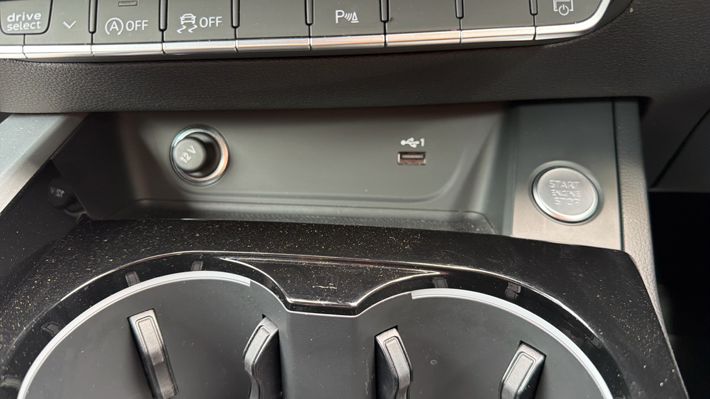 Audi A5 2.0 Tfsi 40 Black Edition Coupe S Troni AK23HHD White #47