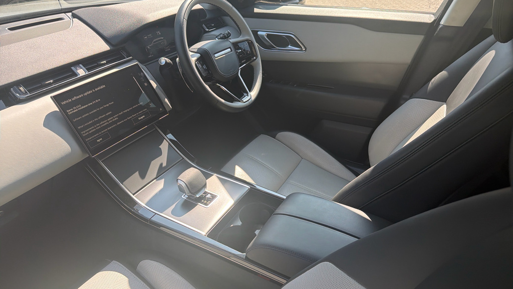 Land Rover Range Rover Velar 2.0 P250 Dynamic Hse Black #10