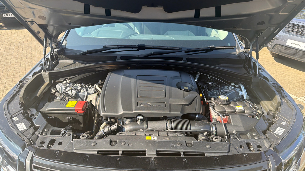 Land Rover Range Rover Velar 2.0 P250 Dynamic Hse Black #15