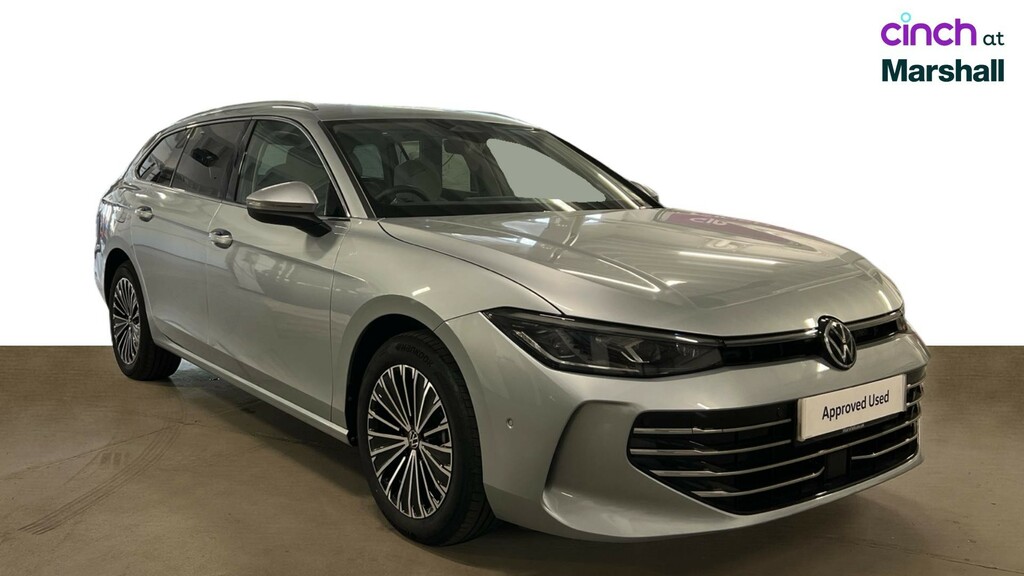 Volkswagen Passat Passat R-line Phev Green #1