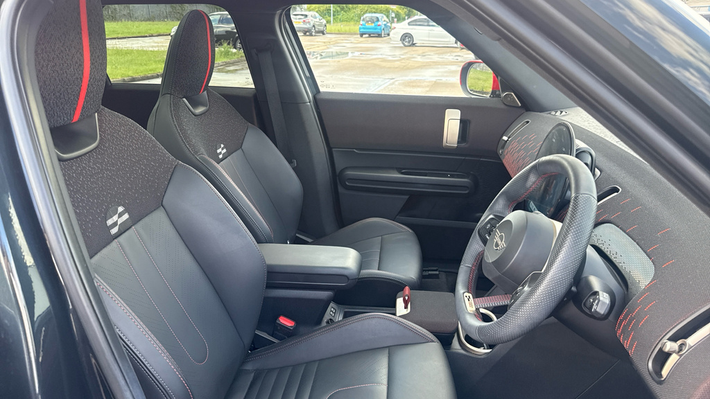 Mini Countryman 2.0 S Classic All4 Black #24
