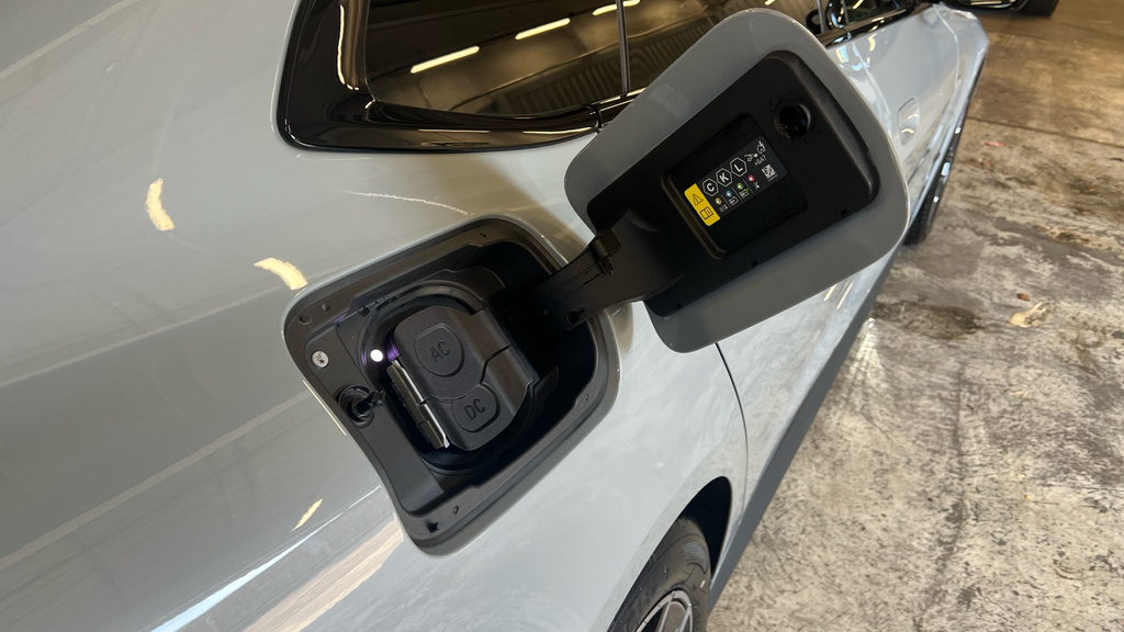 BMW i4 I4 Edrive40 M Sport White #4
