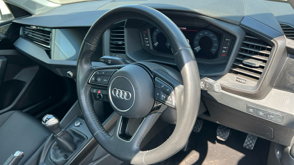 Audi A1 40 Tfsi S Line Competition S Tronic Black #9