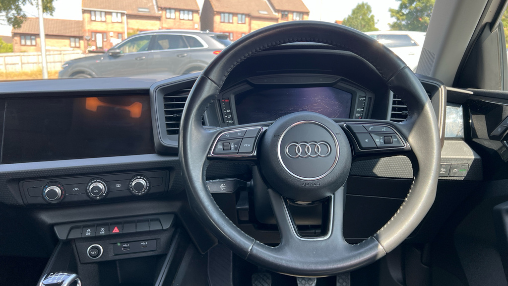 Audi A1 40 Tfsi S Line Competition S Tronic Black #11
