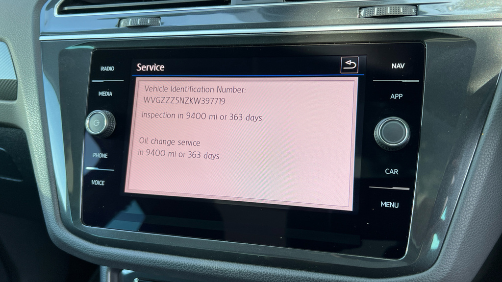 Volkswagen Tiguan Se Navigation Tdi Grey #24