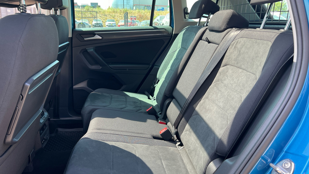 Volkswagen Tiguan Se Navigation Tdi Grey #17