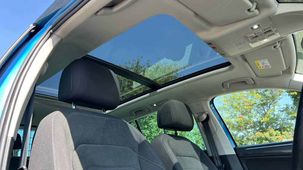 Volkswagen Tiguan Se Navigation Tdi Grey #33