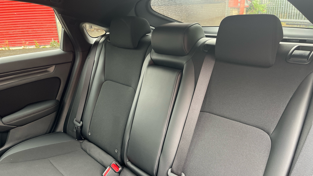 Honda Civic Honda Civic 2.0 Ehev Advance Cvt Hatchback Grey #11