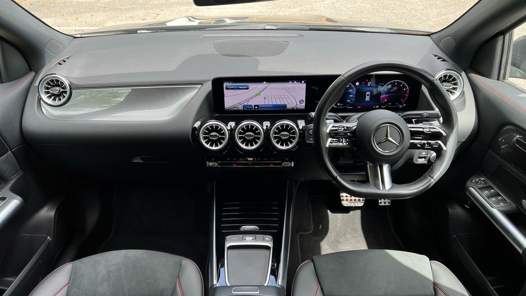 Mercedes-Benz GLA Class Gla 220D 4Matic Amg Line Premium Plus Grey #12