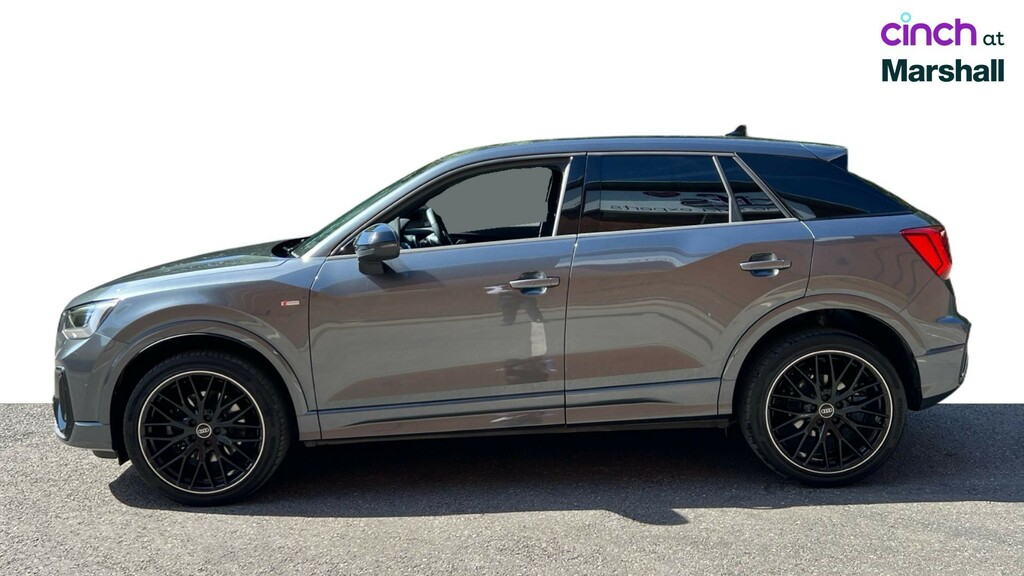 Audi Q2 35 Tfsi S Line S Tronic Black #6