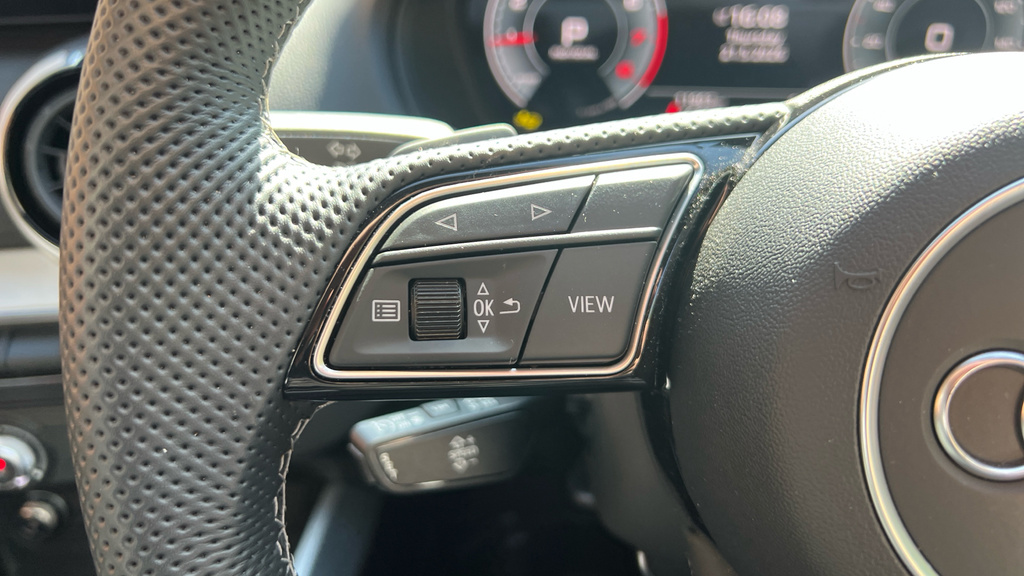 Audi Q2 35 Tfsi S Line S Tronic Black #28