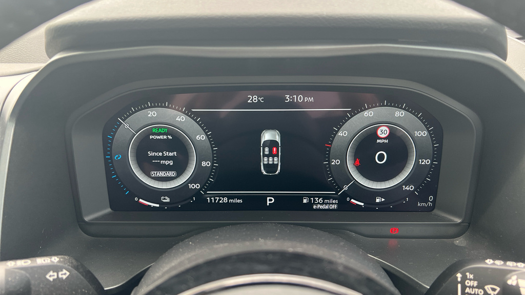 Nissan Qashqai E-power Tekna Plus White #21