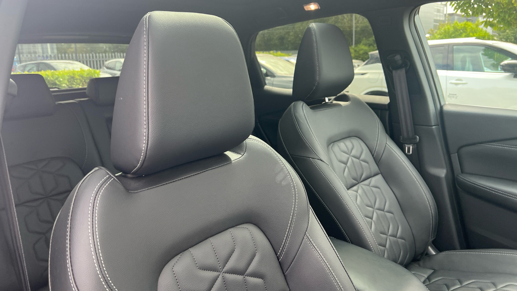 Nissan Qashqai E-power Tekna Plus White #39