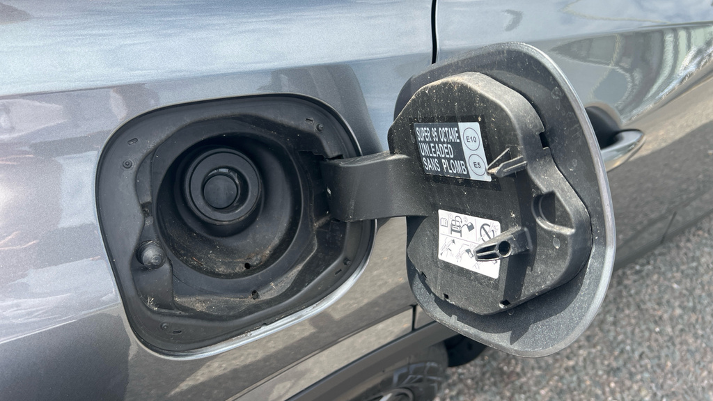 Nissan Qashqai E-power Tekna Plus White #32