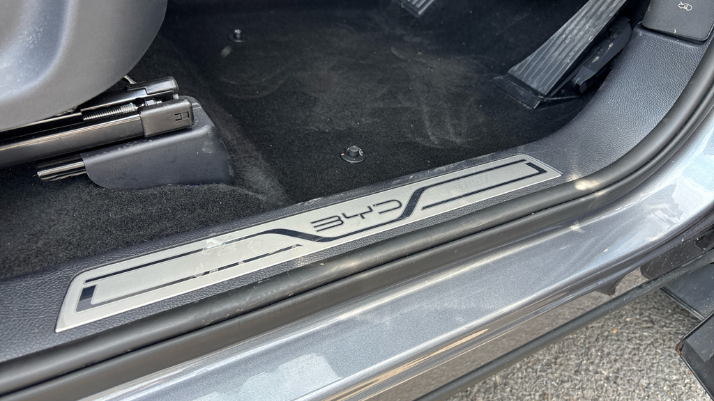 Byd Seal U 1.5 Dm-i Comfort Grey #34
